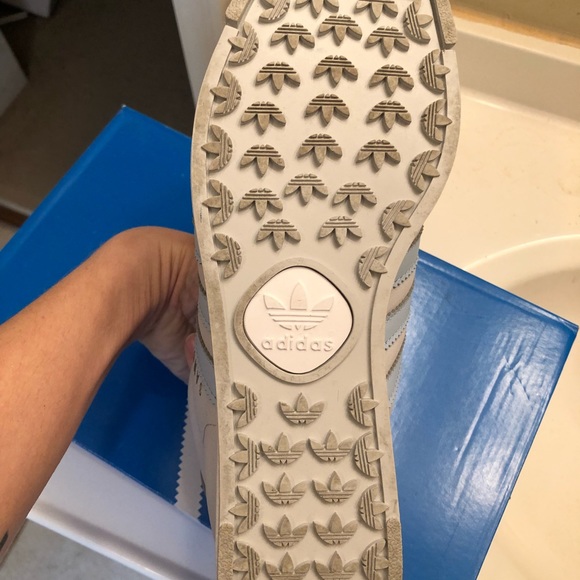 Adidas grey and blue sneakers - Picture 5 of 5